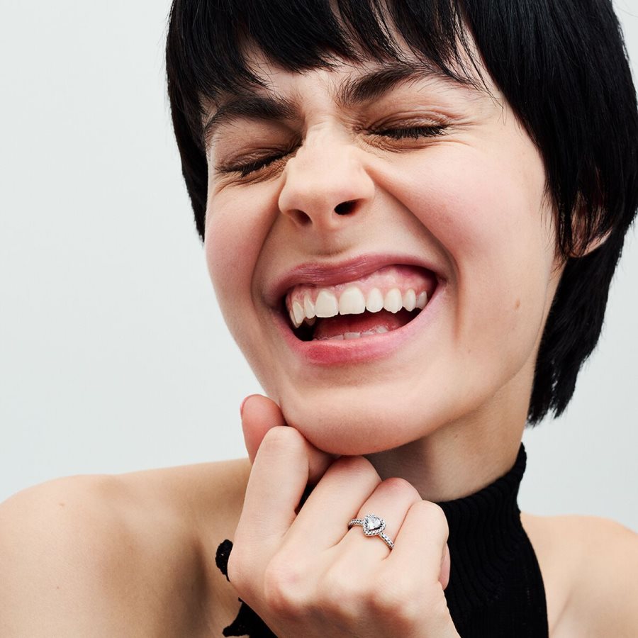 Pandora Elevated Heart Ring Gümüş | 014-SLZERP