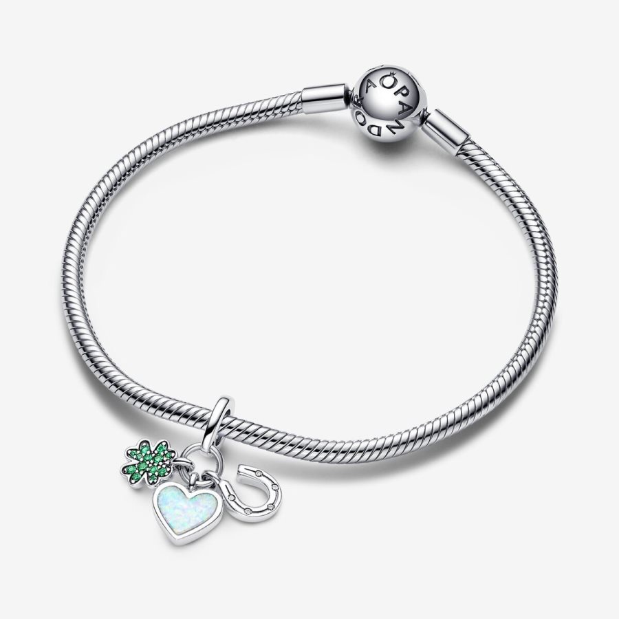 Pandora Four Leaf Clover, Heart and Horseshoe Triple Dangle Charm Gümüş | 921-ZQMNJE