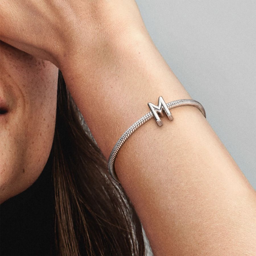 Pandora Letter M Alphabet Charm Gümüş | 930-EISTXJ