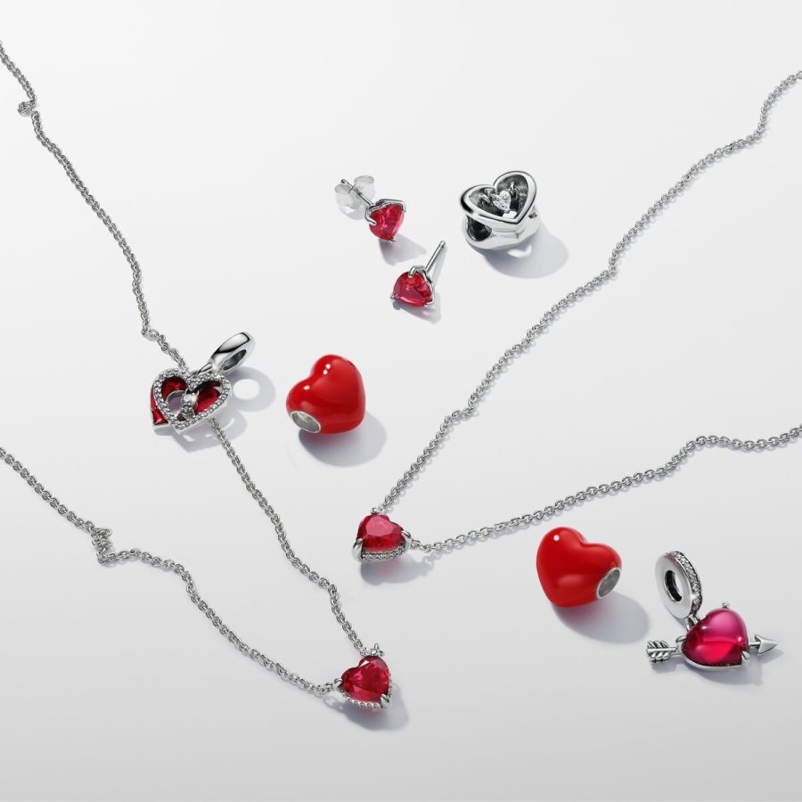 Pandora Red Heart Stud Earrings Gümüş | 231-JCMYTL