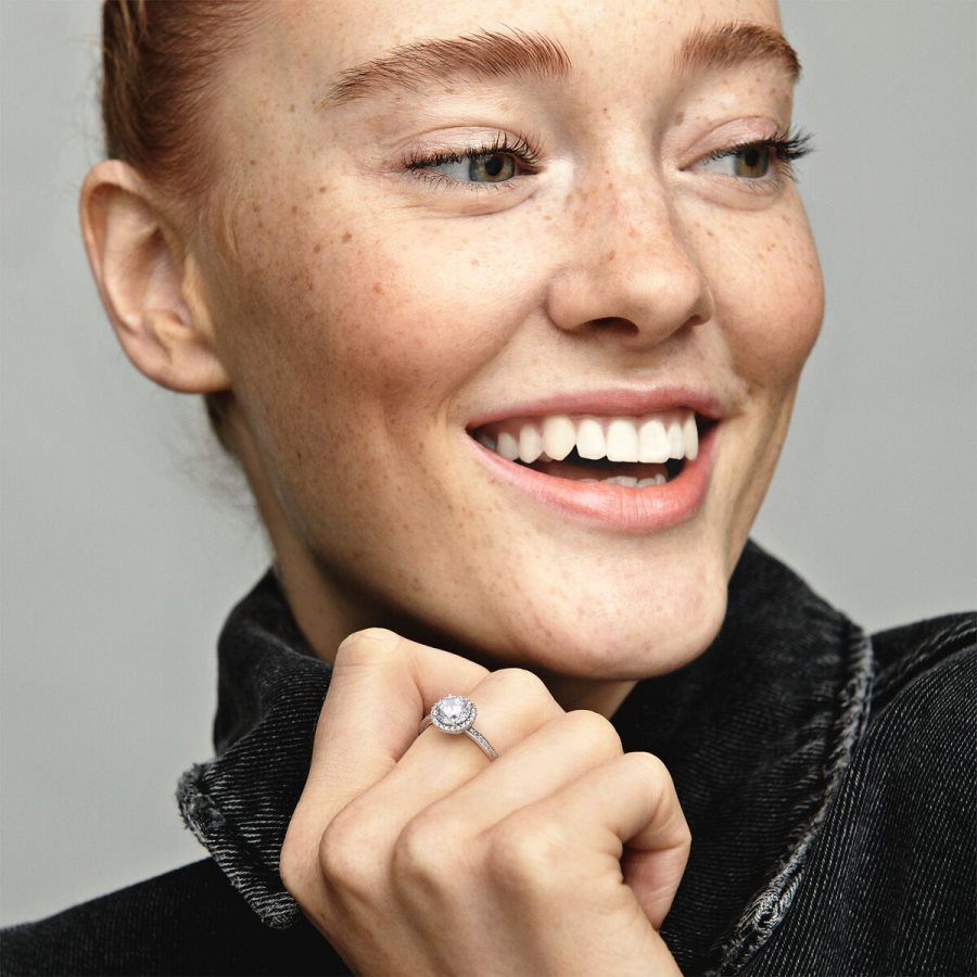 Pandora Round Sparkle Halo Ring Gümüş | 867-CFXIMH