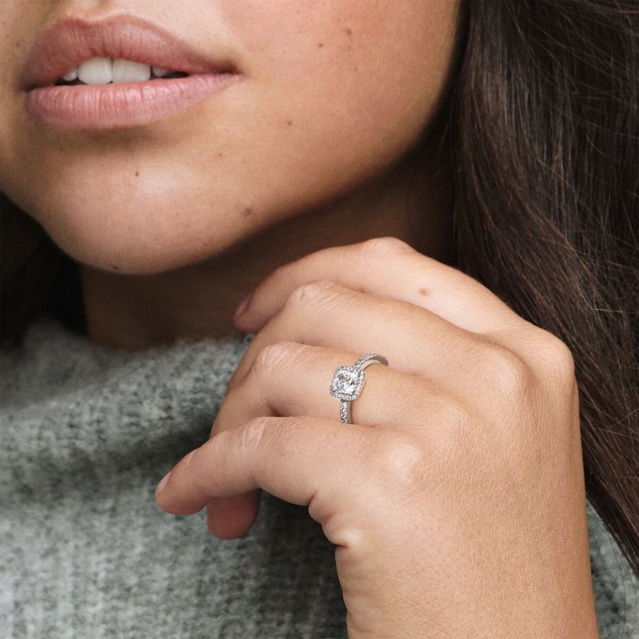 Pandora Square Sparkle Halo Ring Gümüş | 158-XBOSWC